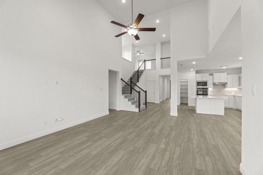 Spacious, unfurnished interior of a new home in Timberbrook, Justin (Image 17). Spacious, unfurnished interior of a new home in Timberbrook, Justin (Image 17).