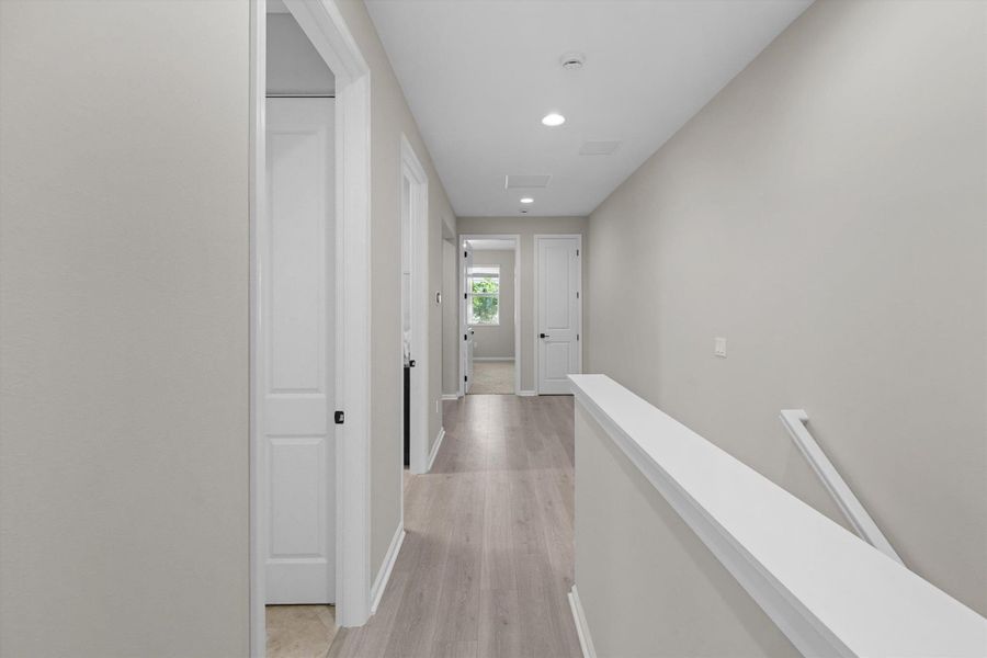 Spacious, unfurnished interior of a new home in , Westlake (Image 22).