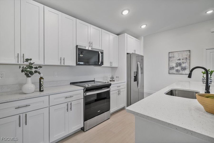 Furnished interior view inside a new home in Cape Coral, Cape Coral (Image 4).