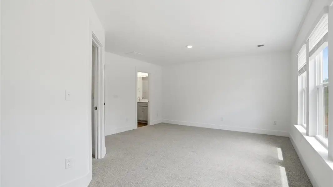 Desirable primary suite layout with spacious en suite bath in a proven, established community