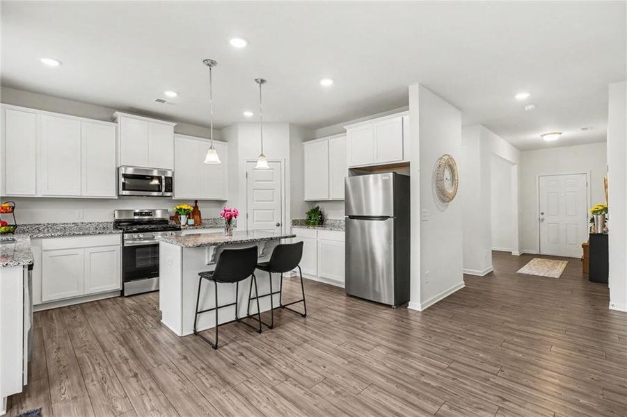 Furnished interior view inside a new home in , Cartersville (Image 6).