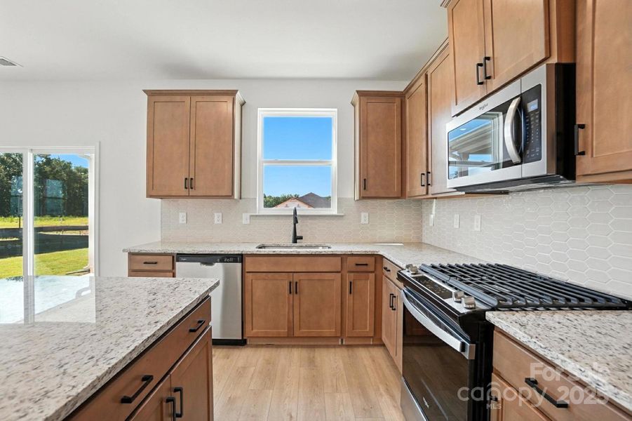 "rustic farmhouse design style"