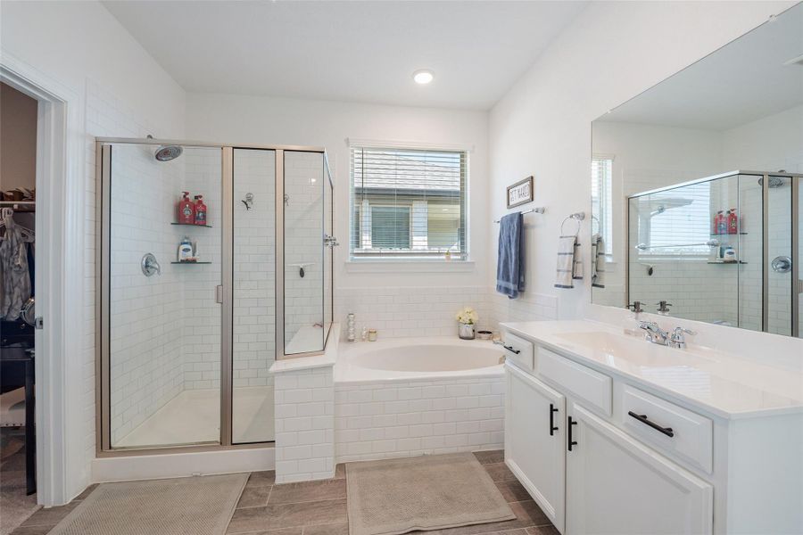Primary bath has separate shower and tub. Primary bath has separate shower and tub.