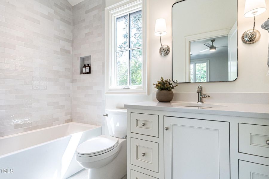 Secondary Bathroom Secondary Bathroom