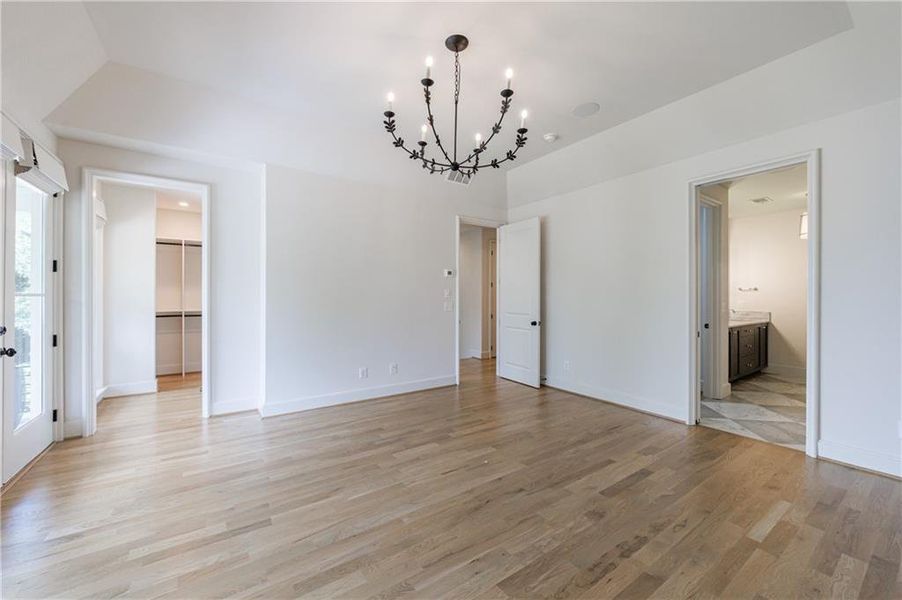 Spacious, unfurnished interior of a new home in Delmont, Atlanta (Image 21).