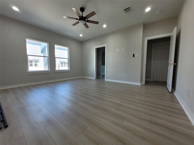 Spacious, unfurnished interior of a new home in , Houston (Image 30). Spacious, unfurnished interior of a new home in , Houston (Image 30).