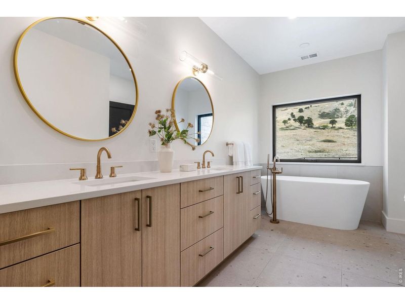 Furnished interior view inside a new home in , Boulder (Image 5).