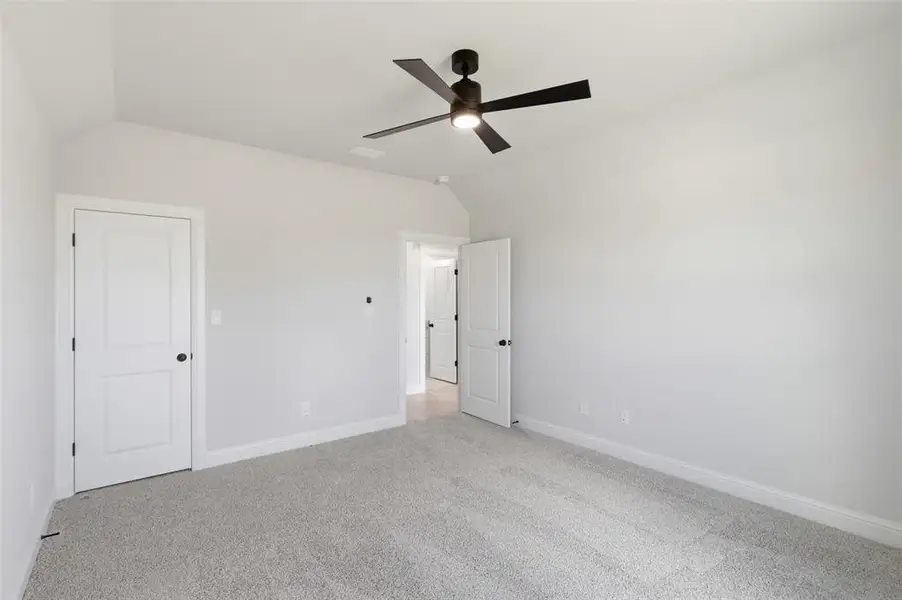 Spacious, unfurnished interior of a new home in , Godley (Image 33).