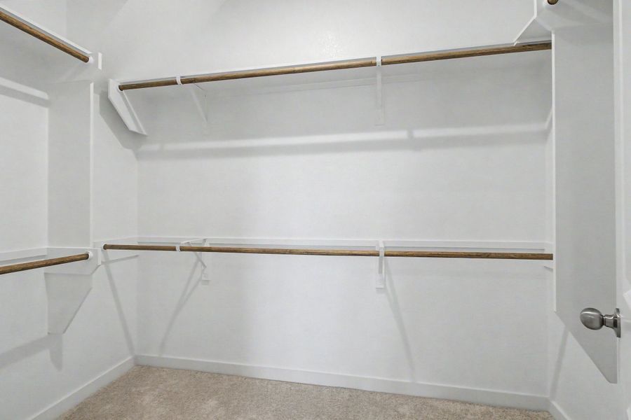 Spacious, unfurnished interior of a new home in Pleasant Hill, Bryan (Image 10).