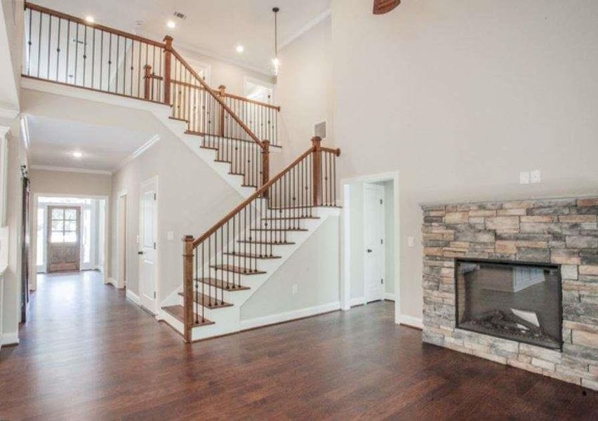 Spacious, unfurnished interior of a new home in , Villa Rica (Image 4). Spacious, unfurnished interior of a new home in , Villa Rica (Image 4).