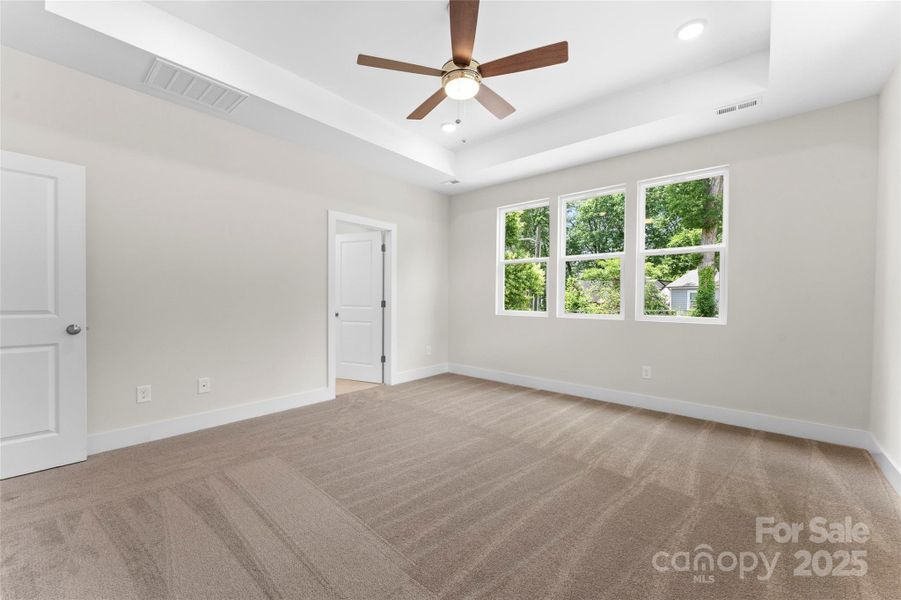 Spacious, unfurnished interior of a new home in , Gastonia (Image 17).