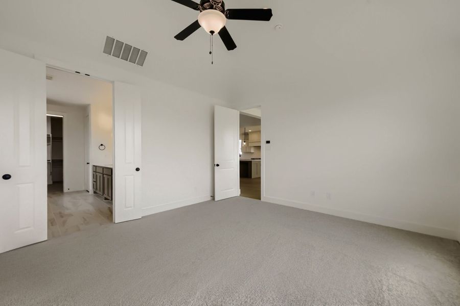 9904 Oak Glade - Primary Bedroom