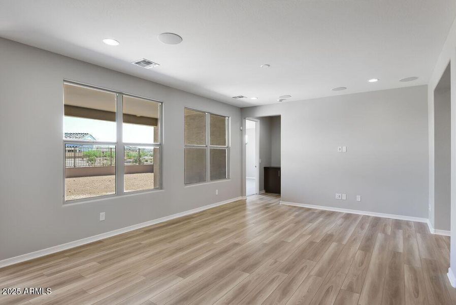 17092 W Hackamore - Ready Now 17092 W Hackamore - Ready Now