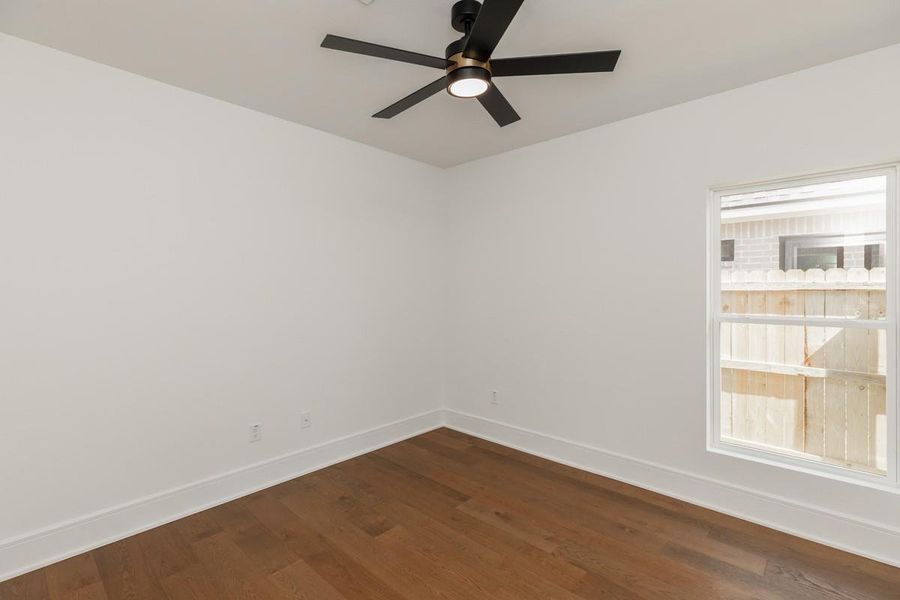 Spacious, unfurnished interior of a new home in , Beaumont (Image 28).