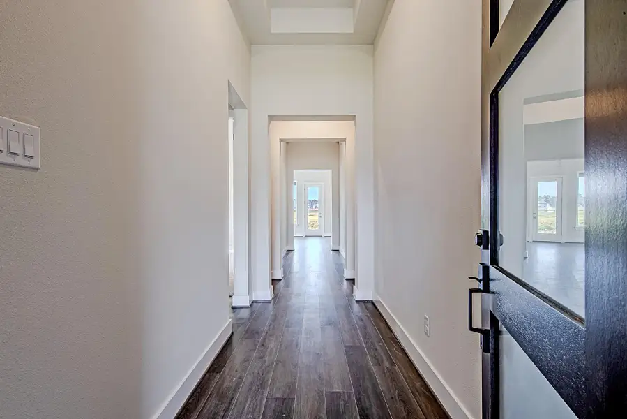 Spacious, unfurnished interior of a new home in WaterStone, Montgomery (Image 30). Spacious, unfurnished interior of a new home in WaterStone, Montgomery (Image 30).