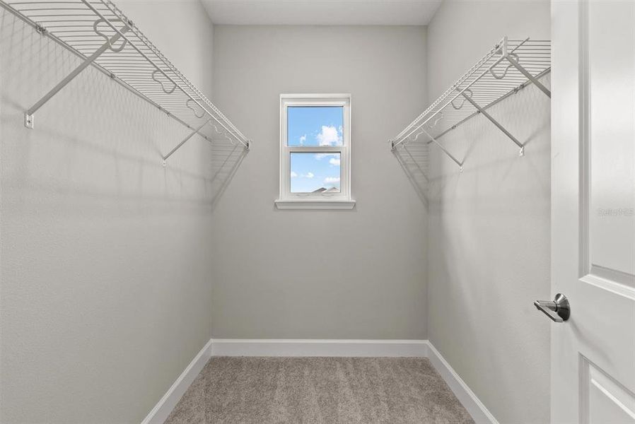 Spacious, unfurnished interior of a new home in Park East at Azario, Bradenton (Image 49). Spacious, unfurnished interior of a new home in Park East at Azario, Bradenton (Image 49).