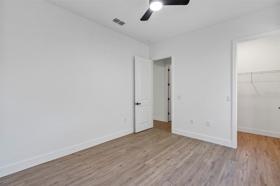 Spacious, unfurnished interior of a new home in , Port Charlotte (Image 50).