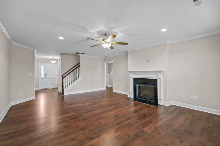 Spacious, unfurnished interior of a new home in Davenport Farms, Winterville (Image 18).