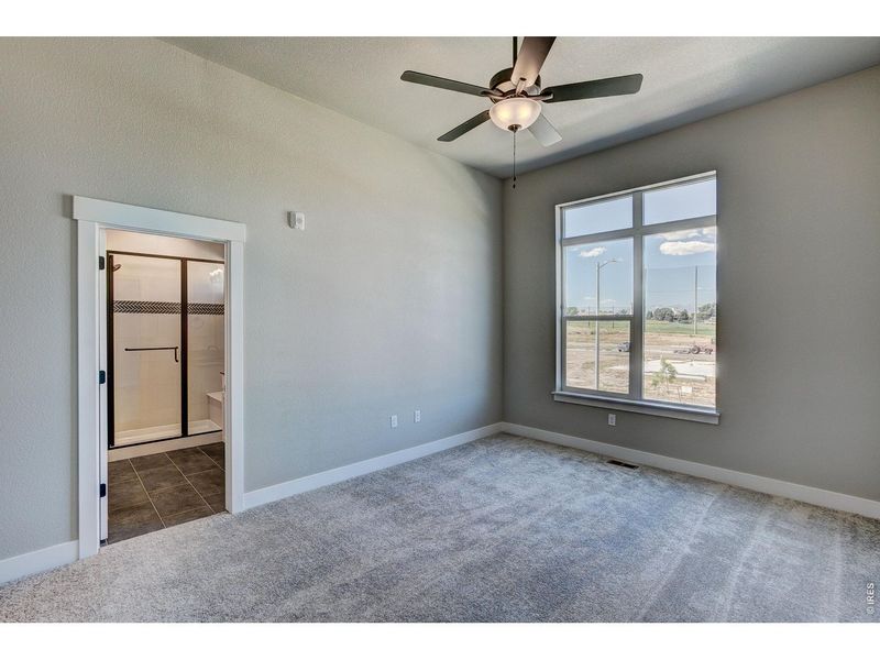 Spacious, unfurnished interior of a new home in , Longmont (Image 14).