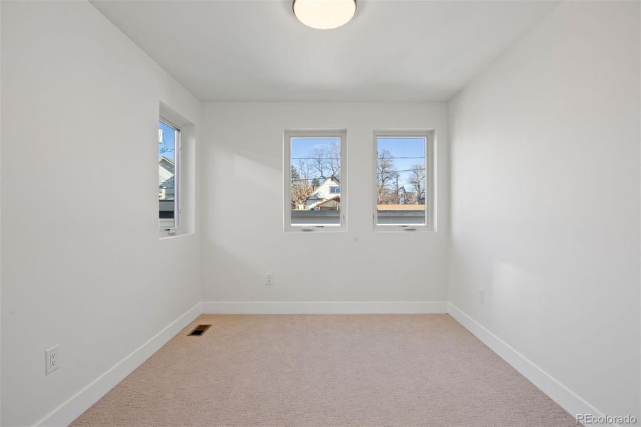 Spacious, unfurnished interior of a new home in , Denver (Image 25).