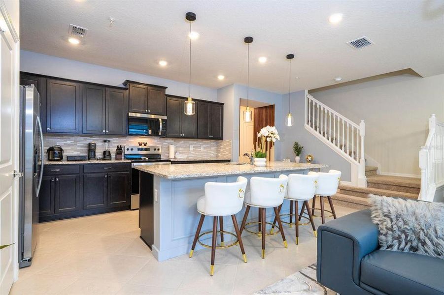 Furnished interior view inside a new home in , Clermont (Image 9).