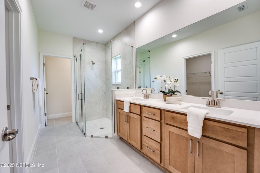 Furnished interior view inside a new home in , Jacksonville (Image 14).