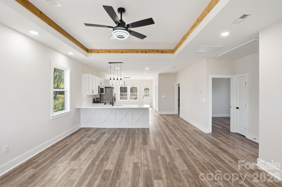 Spacious, unfurnished interior of a new home in , Concord (Image 34).