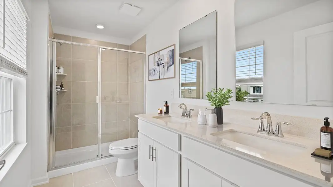 1620 Wilshire Owners Bath F2 4 18 25