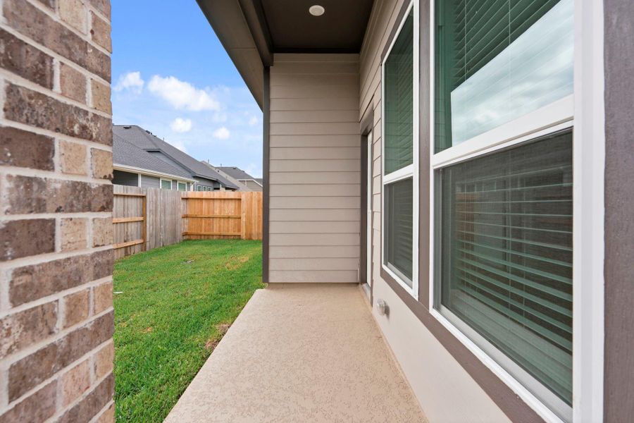 Exterior details and patio area of a home in Emory Glen, Magnolia (Image 3).