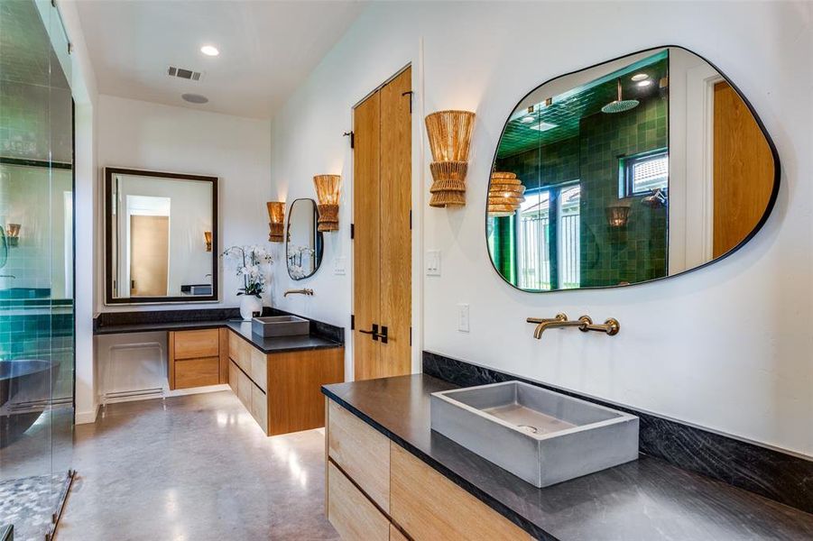 Furnished interior view inside a new home in , Aledo (Image 6).