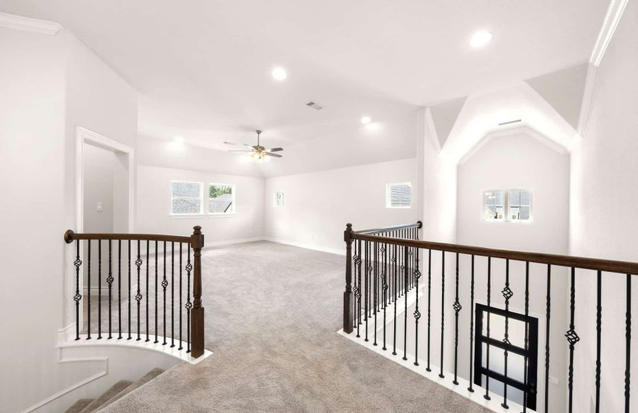 Representative unfurnished interior of a home built from the 3070AU by Ravenna Homes in Audubon 60′, Magnolia (Image 39).