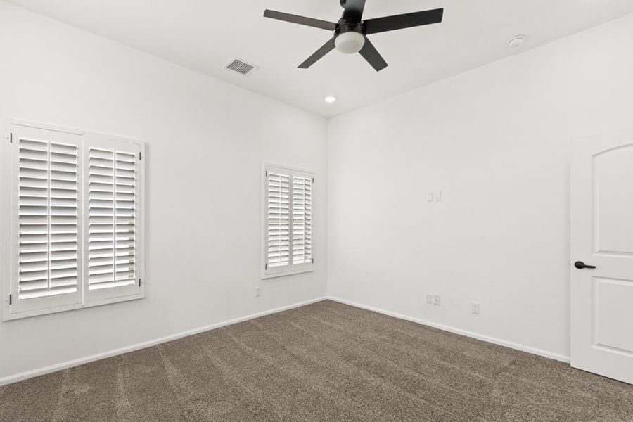 Spacious, unfurnished interior of a new home in Paseo Del Este Unit 9, El Paso (Image 31). Spacious, unfurnished interior of a new home in Paseo Del Este Unit 9, El Paso (Image 31).