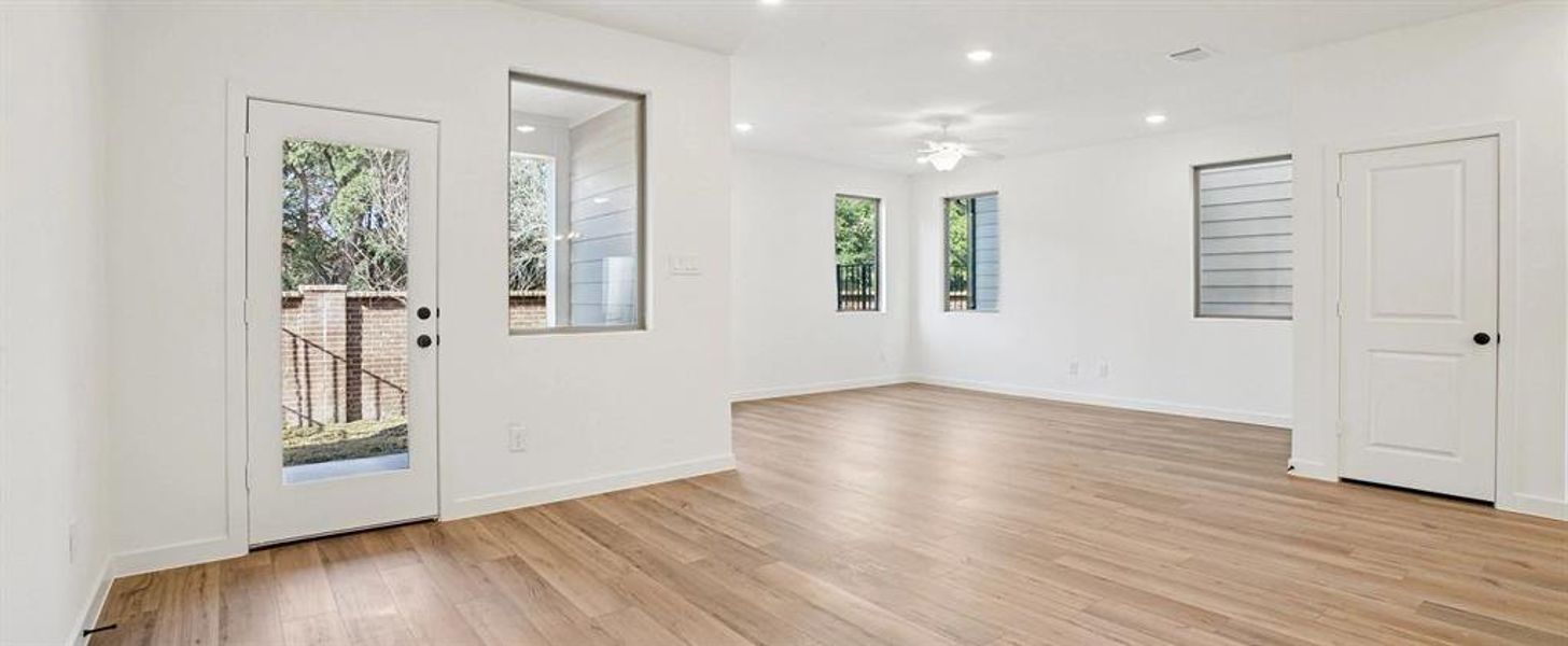 Open Living-Dining Room Open Living-Dining Room