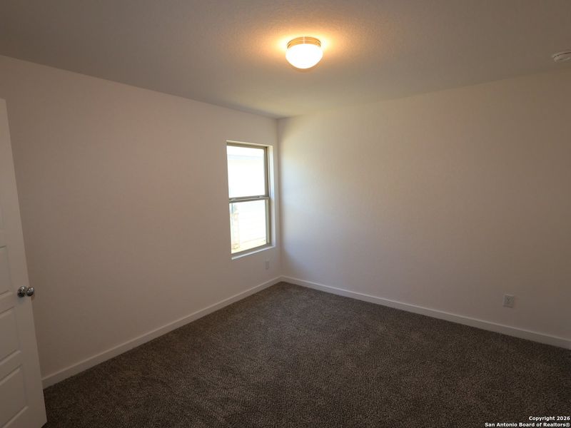 Spacious, unfurnished interior of a new home in Winding Brook, San Antonio (Image 24).