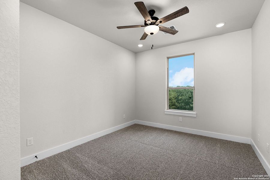 Spacious, unfurnished interior of a new home in , Spring Branch (Image 16).