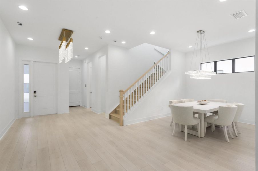 Furnished interior view inside a new home in Artistry Palm Beach, Palm Beach Gardens (Image 8).