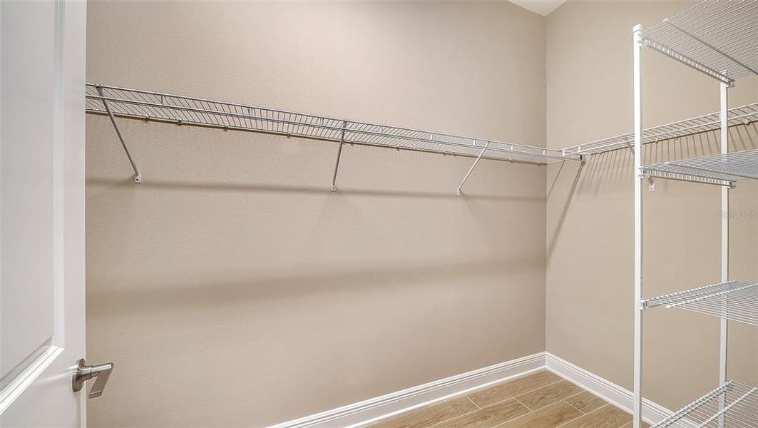 Spacious, unfurnished interior of a new home in Grand Park, Sarasota (Image 47). Spacious, unfurnished interior of a new home in Grand Park, Sarasota (Image 47).