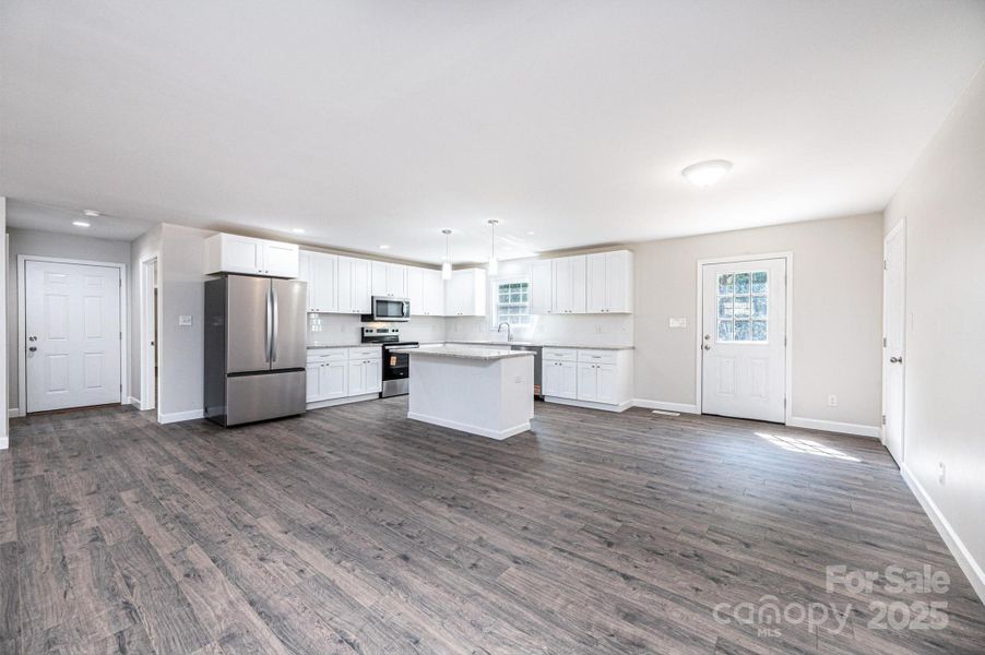 Image 38 of a home in .