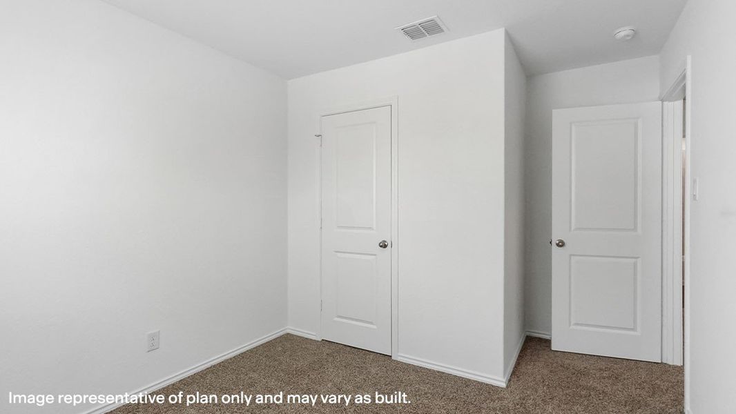 Representative unfurnished interior of a home built from the The Ranger by D.R. Horton in Sonora, San Antonio (Image 23).