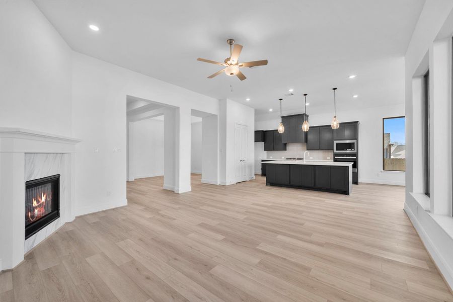 Spacious, unfurnished interior of a new home in Chambers Creek, Willis (Image 26).