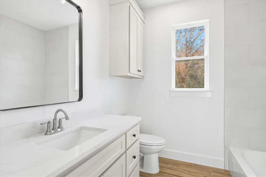 Image 38 of a home in .