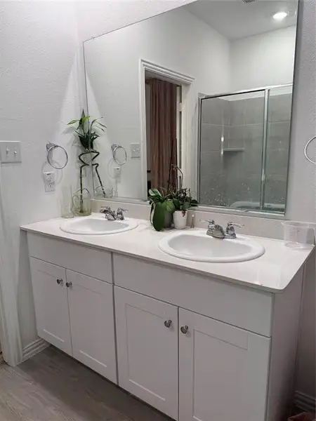 Furnished interior view inside a new home in , Princeton (Image 3).