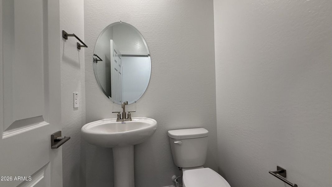 015 - Powder Bathroom 015 - Powder Bathroom