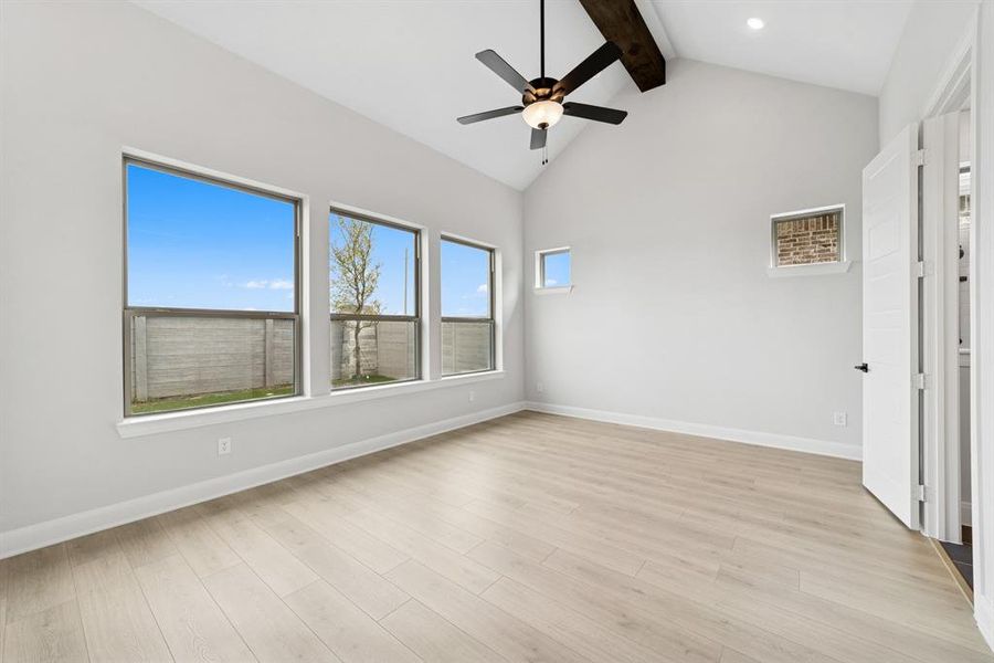 Spacious, unfurnished interior of a new home in Painted Tree - Classic Series, McKinney (Image 22). Spacious, unfurnished interior of a new home in Painted Tree - Classic Series, McKinney (Image 22).