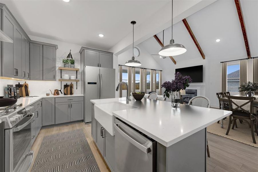 Furnished interior view inside a new home in Heritage Ranch, Sherman (Image 7).
