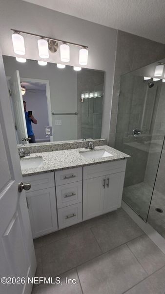 Furnished interior view inside a new home in , Jacksonville (Image 7).