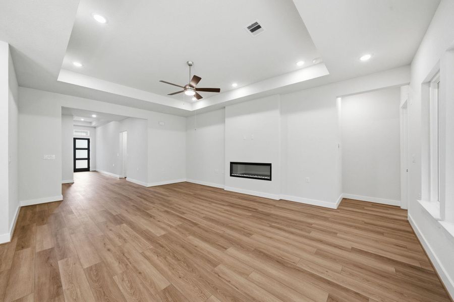 Spacious, unfurnished interior of a new home in Chambers Creek, Willis (Image 42).