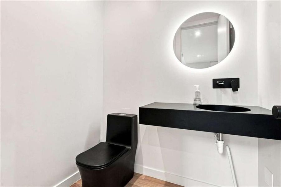 Furnished interior view inside a new home in , Atlanta (Image 11).
