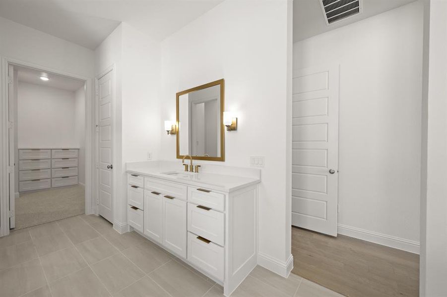 1608 Rolling Oaks- Primary Suite-3