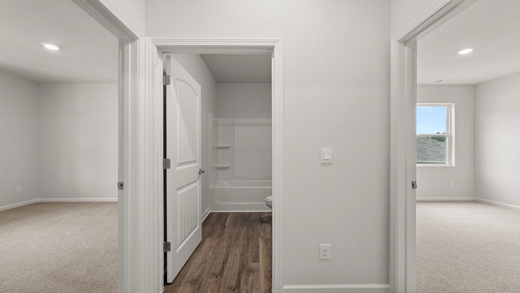 Representative unfurnished interior of a home built from the CALI by D.R. Horton in Northberry, Rome (Image 11).